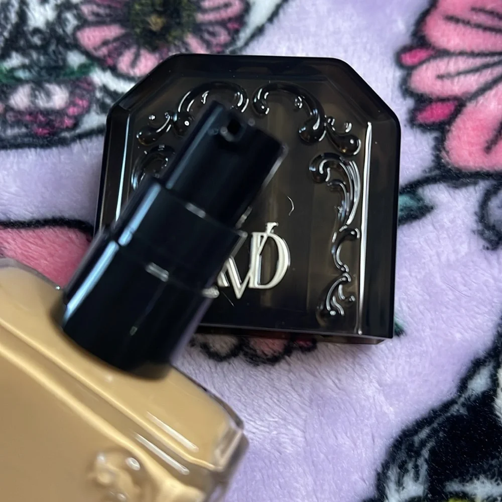 KVD Medium 039 Good Apple Full-Coverage Transfer-Proof Serum Foundation